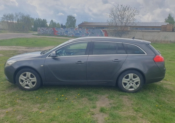 Opel Insignia cena 18700 przebieg: 346000, rok produkcji 2010 z Siedlce małe 466